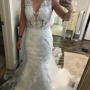 Wedding dress brand new